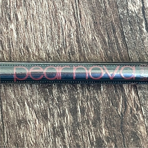 NEW Make Up Bundle Concealer, Beauty Blender, Eye Shadow, Sponge, Butterfly Bag - Picture 14 of 16